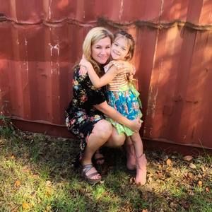 Meet your Posher, Leslie